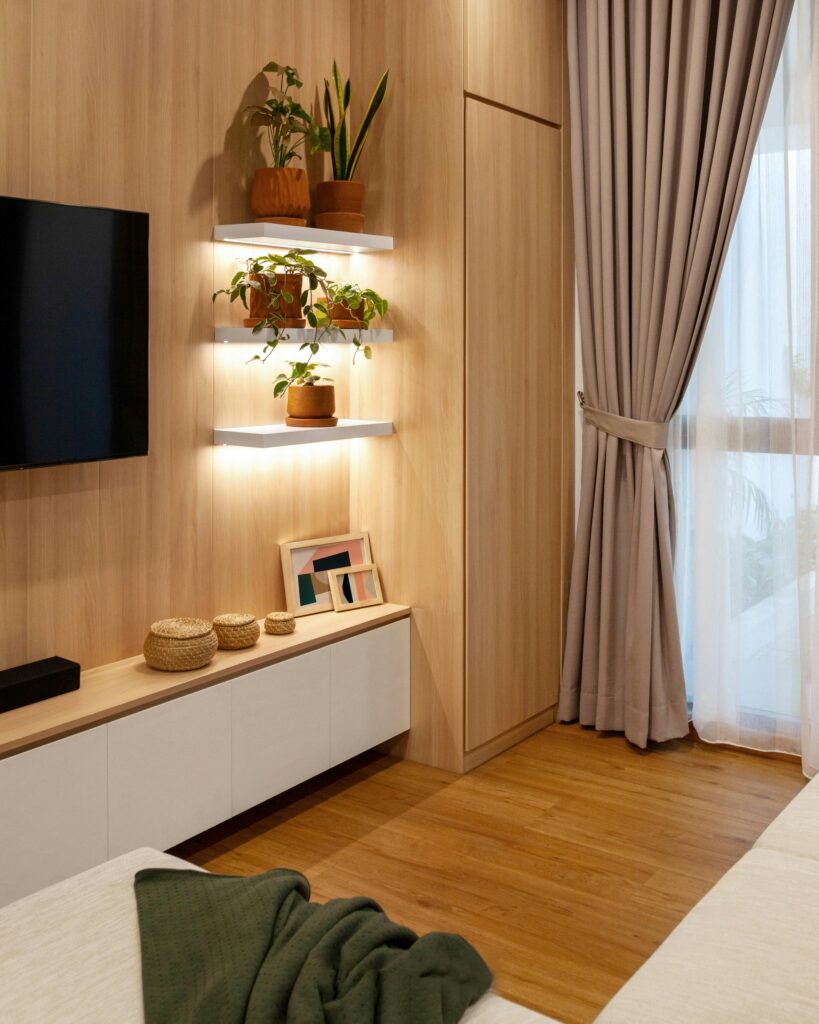 Modern DIY floating shelves for small homes